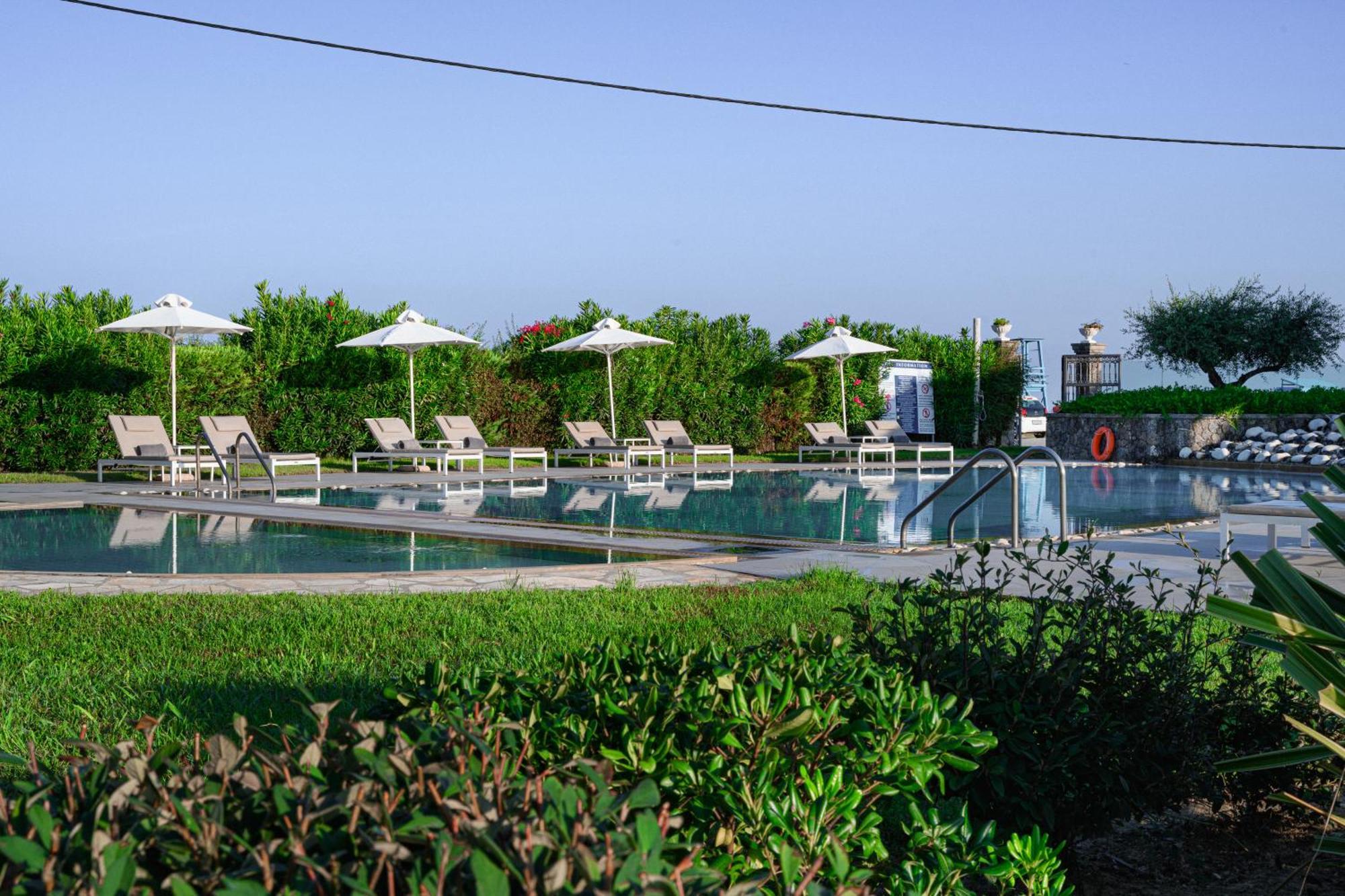 Restia Suites Exclusive Resort -Adults Only Almiros Beach Eksteriør billede